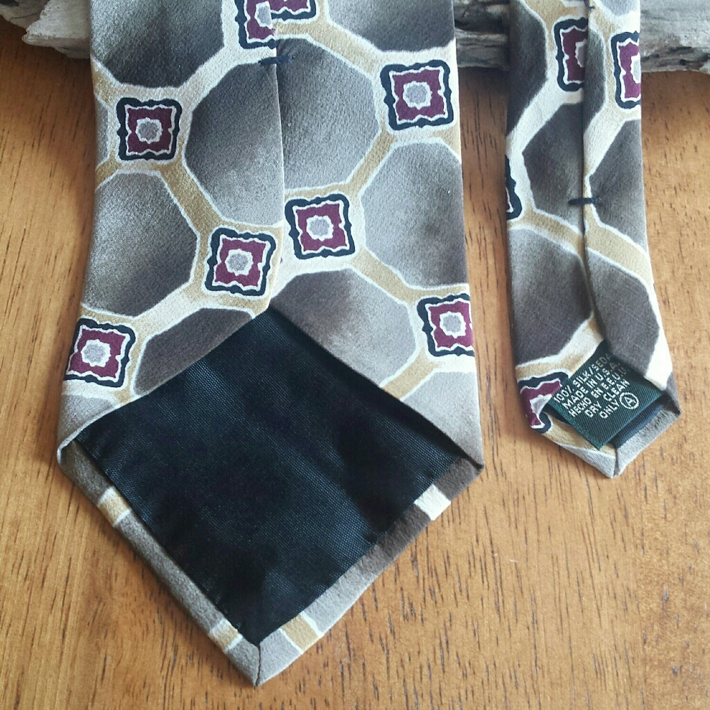 Cellini Linea Uomo Geometric Print 100% Silk Tie - Picture 4 of 6